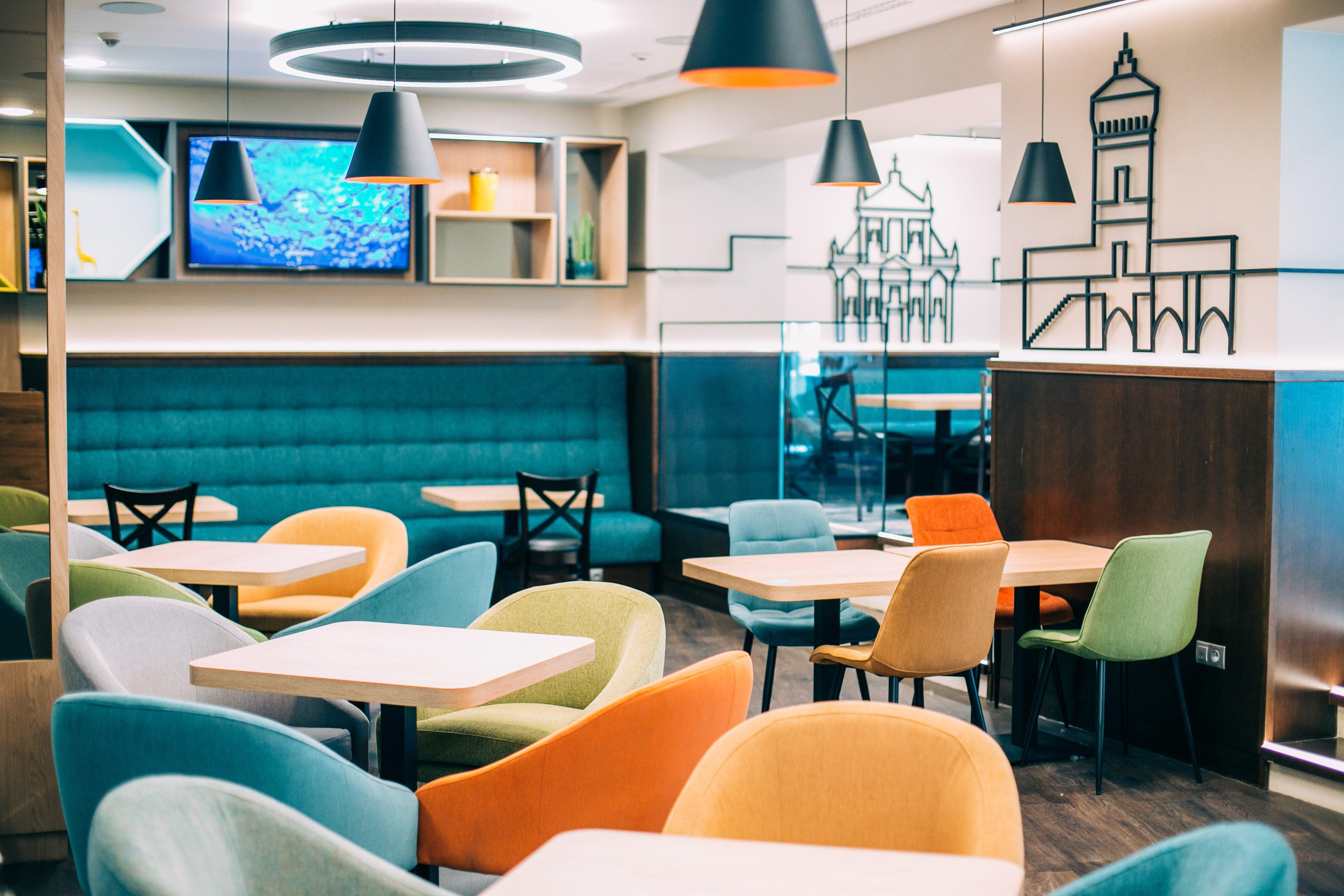 홀리데이 인 크라쿠프 시티 센터 외부 사진 The interior of the lounge